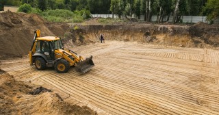 Разработка котлована Кропоткин, цена от 316 руб./м3.