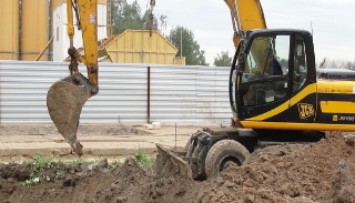 Выкопать яму экскаватором в Кропоткине от 948 руб. - 2Землекопа-Крп